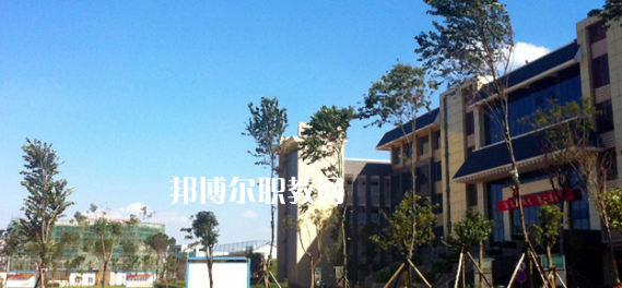 云南城市建設(shè)職業(yè)學院2022年報名條件、招生要求、招生對象