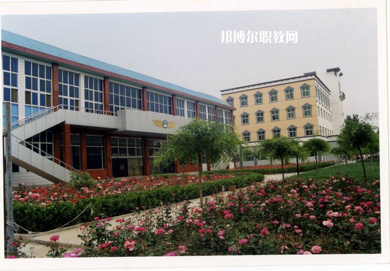 保定幼兒師范高等專(zhuān)科學(xué)校2022年地址在哪里