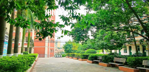 廣西工貿(mào)高級(jí)技工學(xué)校2022年報(bào)名條件、招生要求、招生對(duì)象
