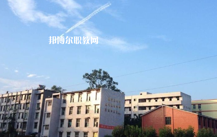 宜賓敘州區(qū)柳嘉職業(yè)技術(shù)學(xué)校2022年怎么樣、好不好