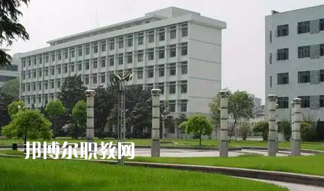 湖北旅游學校2022年報名條件、招生要求、招生對象