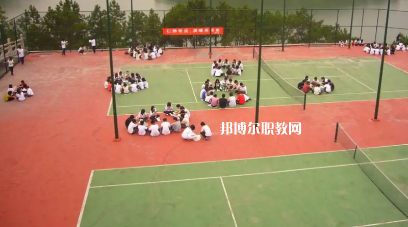 廣東貿(mào)易職業(yè)技術(shù)學(xué)校2022年報(bào)名條件、招生要求、招生對(duì)象