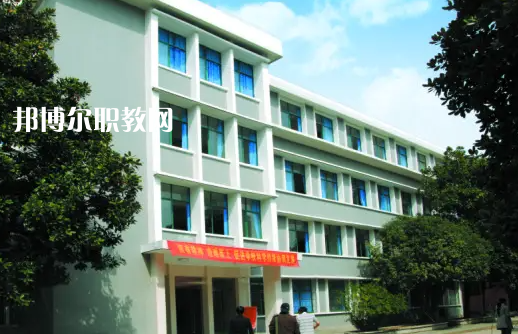 黃石藝術(shù)學(xué)校2022年報(bào)名條件、招生要求、招生對(duì)象