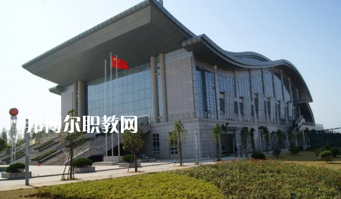 武漢體育運(yùn)動(dòng)學(xué)校2022年報(bào)名條件、招生要求、招生對(duì)象