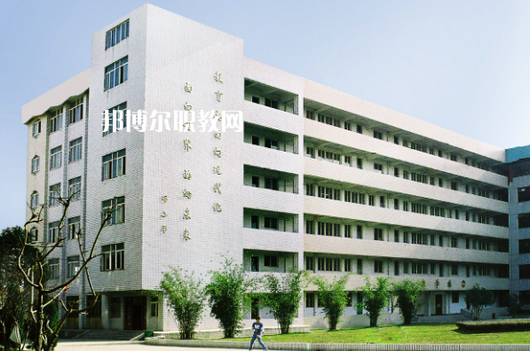 武漢技師學(xué)院2022年報名條件、招生要求、招生對象