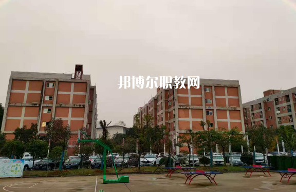 武漢凡谷電子職業(yè)技術(shù)學(xué)校2022年報名條件、招生要求、招生對象