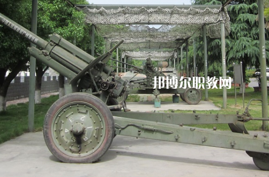 湖北十堰職業(yè)技術(shù)集團(tuán)學(xué)校2022年報(bào)名條件、招生要求、招生對(duì)象