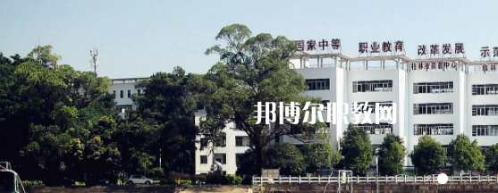 桂林市旅游職業(yè)中等專業(yè)學(xué)校2022年報(bào)名條件、招生要求、招生對(duì)象