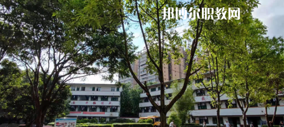 廣西玉林市現(xiàn)代職業(yè)技術(shù)學(xué)校2022年報(bào)名條件、招生要求、招生對(duì)象