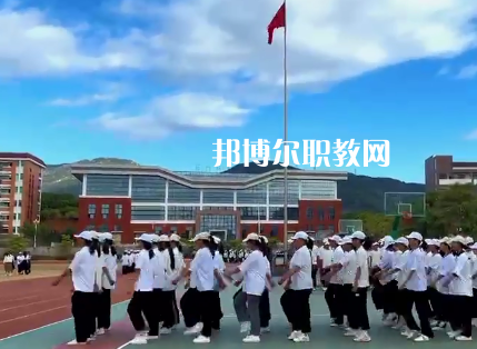 福建2023年讀中專學(xué)?？梢钥即髮W(xué)嗎