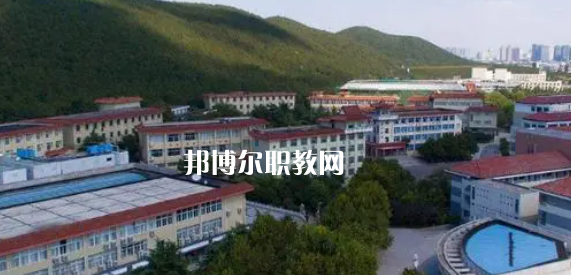 徐州高職?？圃盒Ｅ琶?強(qiáng)