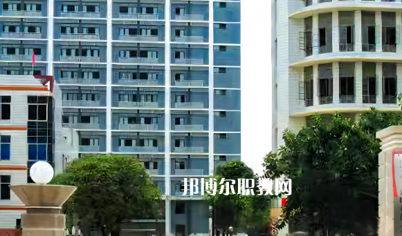 南寧工貿(mào)職業(yè)技術學校2022年學費、收費多少