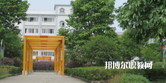 四川省大英縣中等職業(yè)技術學校2023年招生錄取分數線