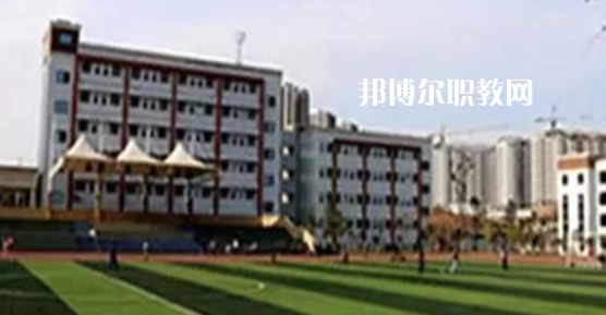 綿陽市機械電氣工業(yè)學(xué)校地址在哪里，哪個地區(qū)，哪個城市?