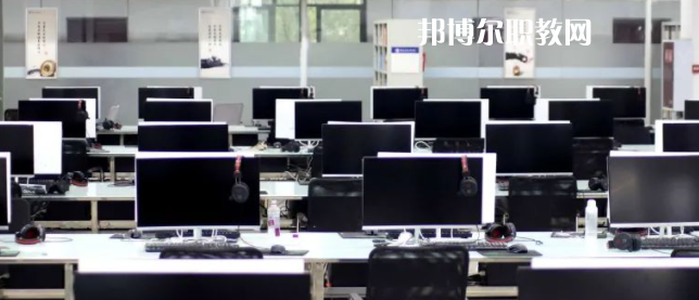 攀枝花技師學(xué)院地址在哪里，哪個(gè)地區(qū)，哪個(gè)城市?
