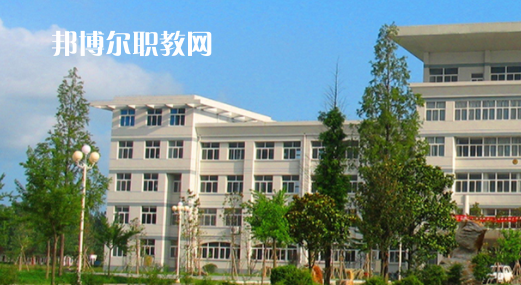 徐州經(jīng)濟(jì)技術(shù)開發(fā)區(qū)工業(yè)學(xué)校地址在哪里，哪個地區(qū)，哪個城市?
