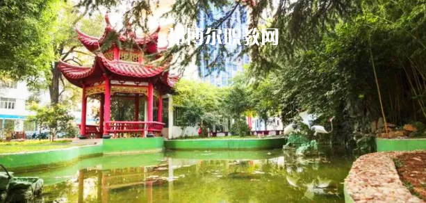連云港市藝術學校地址在哪里，哪個地區(qū)，哪個城市?