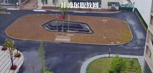 鄭州機(jī)電工業(yè)技工學(xué)校地址在哪里，哪個地區(qū)，哪個城市?