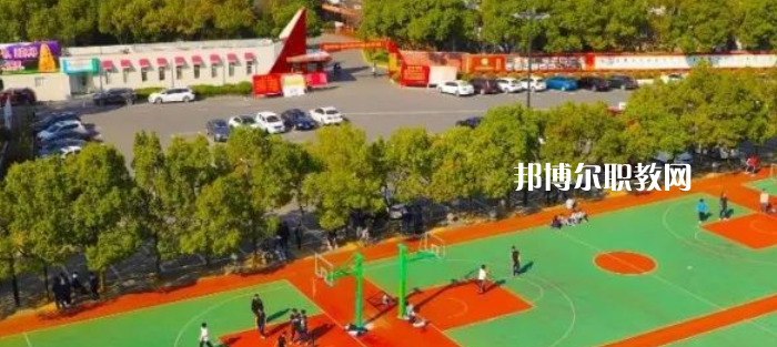 安吉上墅私立職業(yè)高級(jí)中學(xué)地址在哪里，哪個(gè)地區(qū)，哪個(gè)城市?