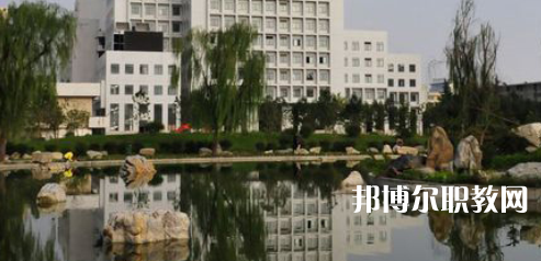 2023西安美術(shù)學(xué)院附屬中等美術(shù)學(xué)校招生計(jì)劃 招生人數(shù)是多少(附要求、條件、對(duì)象)