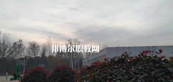 藍(lán)田縣職業(yè)教育中心地址在哪里，哪個(gè)地區(qū)，哪個(gè)城市?