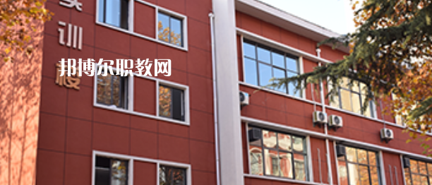2023西安桃李旅游烹飪專修學(xué)院招生計(jì)劃 招生人數(shù)是多少(附要求、條件、對象)