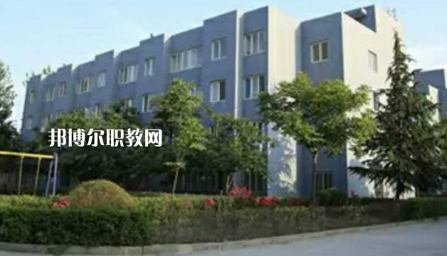 渭南市西北理工職業(yè)學(xué)校地址在哪里，哪個地區(qū)，哪個城市?