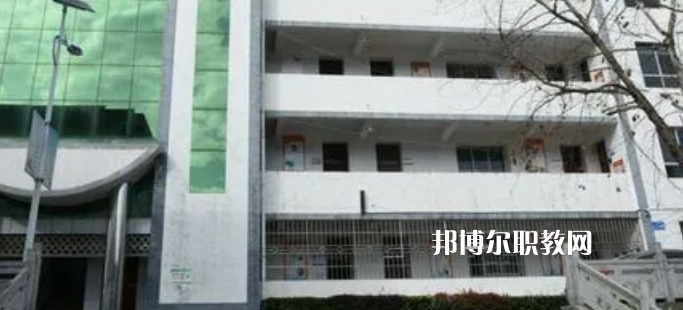留壩縣職業(yè)教育中心地址在哪里，哪個(gè)地區(qū)，哪個(gè)城市?