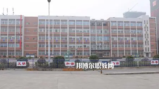2023湖南建康技工學(xué)校招生計(jì)劃 招生人數(shù)是多少(附要求、條件、對(duì)象)