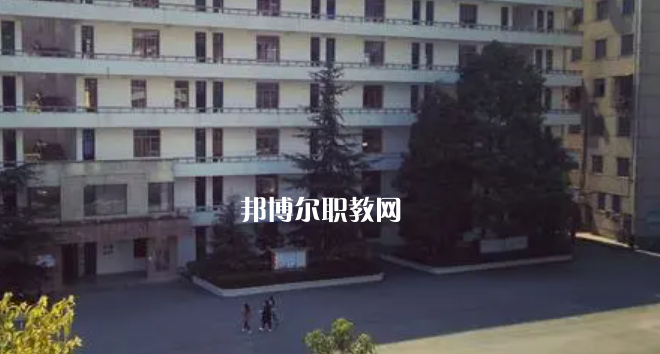 衡陽(yáng)市瀟湘衛(wèi)生中等專(zhuān)業(yè)學(xué)校2023年學(xué)費(fèi)、收費(fèi)多少