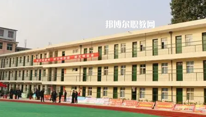 陜西省商貿(mào)技工學(xué)校地址，乘車路線