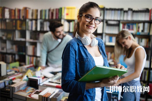 西安交通大學醫(yī)學院附設(shè)衛(wèi)生學校有哪些招生專業(yè)（2023年）
