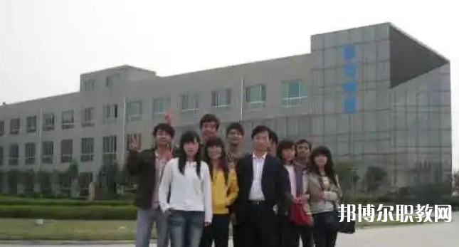 陜西省高教系統(tǒng)職業(yè)中等專業(yè)學(xué)校地址，乘車路線