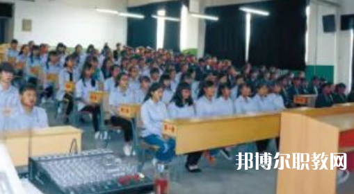 寶雞秦華職業(yè)技術(shù)學(xué)校怎么樣、好不好