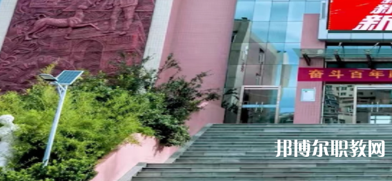石家莊美術(shù)職業(yè)學校地址，乘車路線