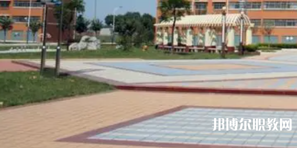 灤州市衛(wèi)生職業(yè)中等專業(yè)學校地址，乘車路線