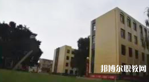 宣化職教中心地址，乘車路線
