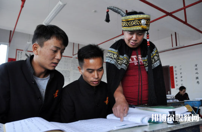 2023貴州省畢節(jié)彝文雙語(yǔ)職業(yè)學(xué)校招生計(jì)劃 招生人數(shù)是多少(附要求、條件、對(duì)象)