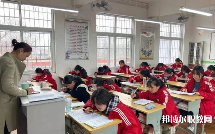 2023開封市第一職業(yè)中等專業(yè)學(xué)校招生計劃 招生人數(shù)是多少(附要求、條件、對象)