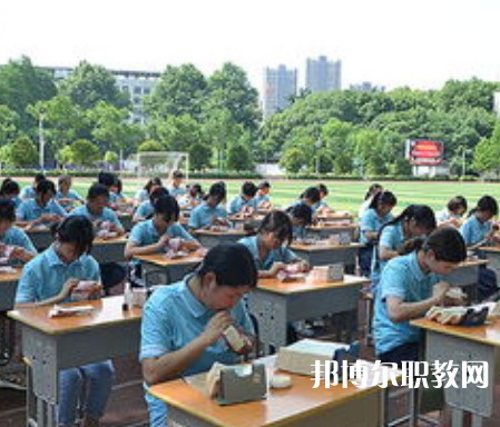 武漢供銷(xiāo)商業(yè)學(xué)校2023年招生錄取分?jǐn)?shù)線（2024參考）