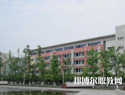 安陸深藍電子工業(yè)技術(shù)學(xué)校2023年招生錄取分數(shù)線（2024參考）