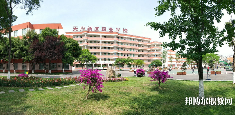 四川2024年初中畢業(yè)可不可以上中專(zhuān)學(xué)校