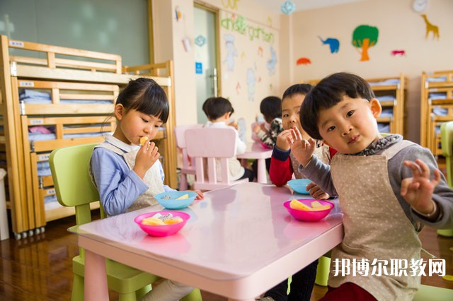 廣東哪里的職業(yè)學(xué)校能讀會(huì)計(jì)（會(huì)計(jì)電算化）專(zhuān)業(yè)