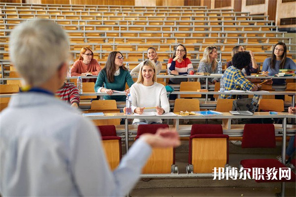 廣東哪里的中職學校能讀電子商務(wù)（CEAC定向班）專業(yè)
