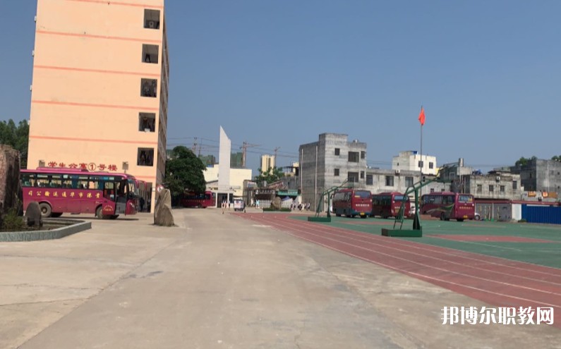 貴港市民族職業(yè)技術學校怎么樣、好不好