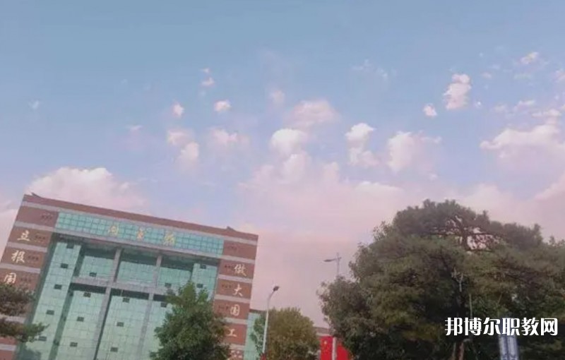 2024萊蕪航空中等專業(yè)學(xué)校招生計(jì)劃 招生人數(shù)是多少(附要求、條件、對象)