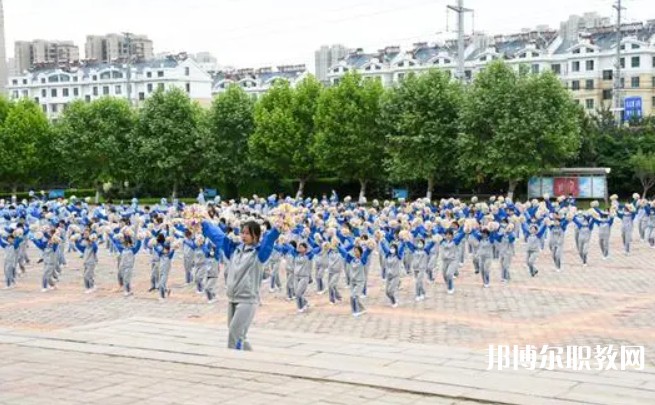青島西海岸新區(qū)黃海職業(yè)學校怎么樣、好不好