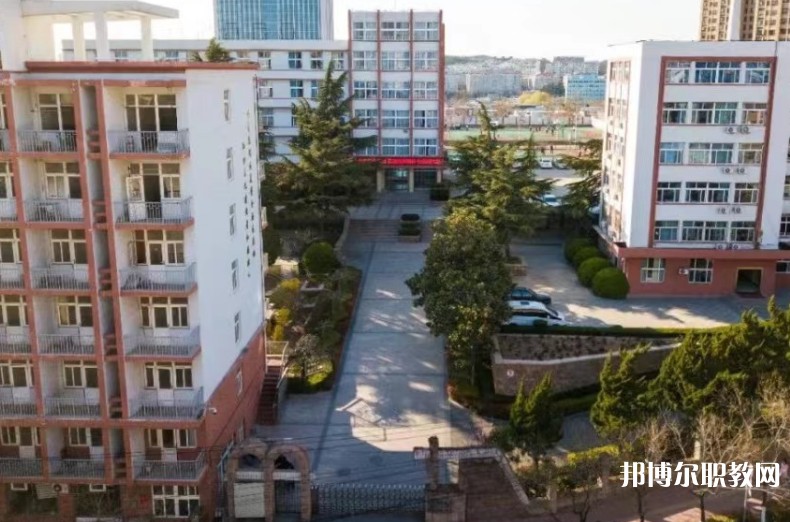 青島博愛成人中等專業(yè)學校怎么樣、好不好