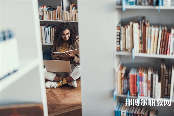 廣西哪里的技工學校能讀藥物制劑與藥品經營專業(yè)