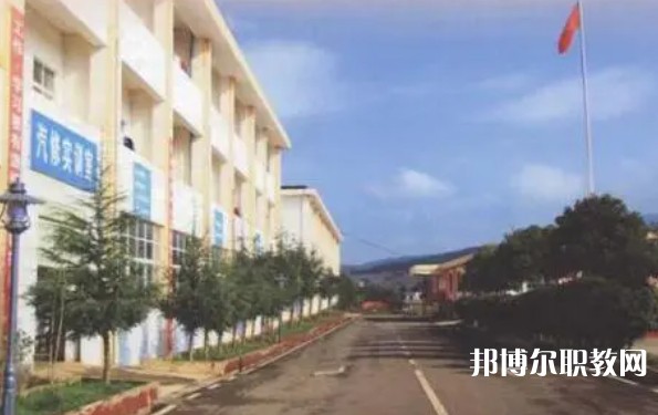 山西冶金高級(jí)技工學(xué)校招生簡章2024年